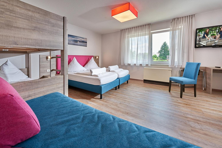 Bedroom 2, Gästehaus Mythos, Ortenaukreis