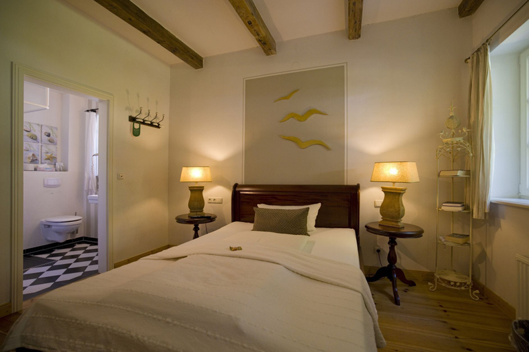 Bedroom 3, Hotel Hochzeitshaus, Aurich