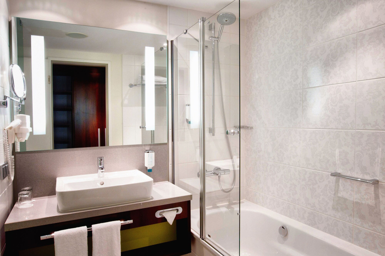 Bathroom 3, Ambassador Hotel Kaluga, Kaluga gorsovet