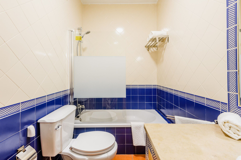 Bathroom 4, Aldeia das Açoteias Apartment, Albufeira