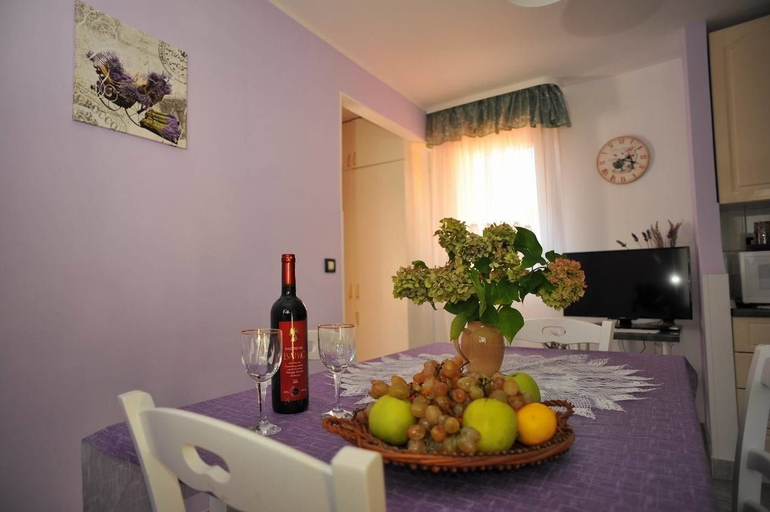 Others 5, Sutivan Getaway Apartment Lavanda, Sutivan