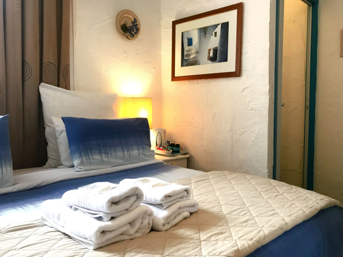 Bedroom 4, Athenian Villa, Overberg