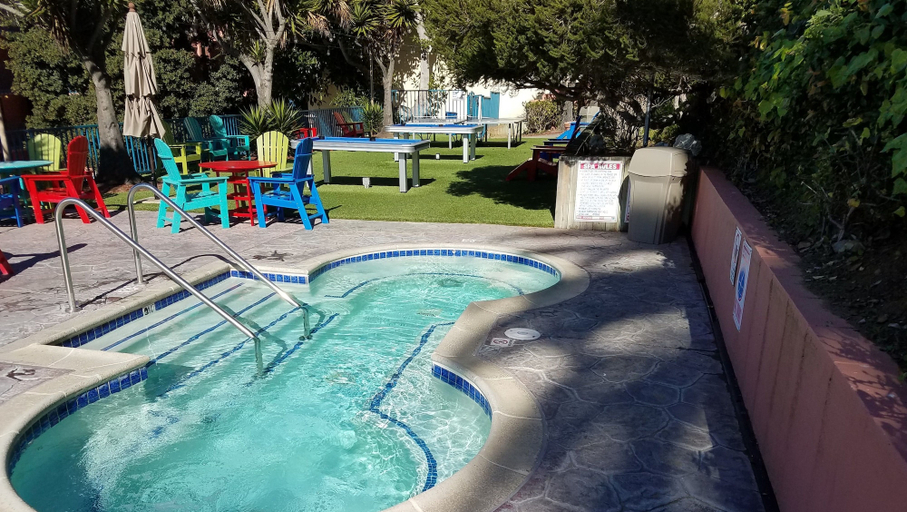 Sport & Beauty 5, La Jolla Cove Suites, San Diego