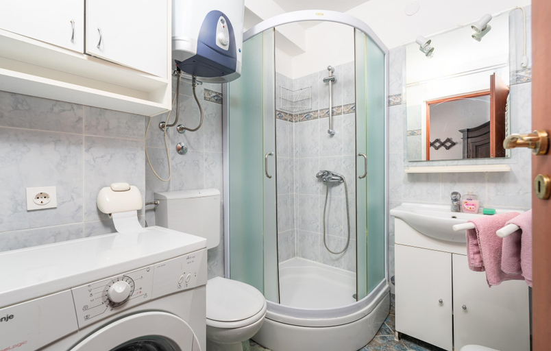 Bathroom 4, Holiday House Marina, Sveti Lovreč