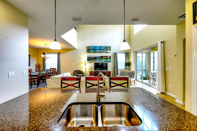Food & Drinks, Paradise Palms Resort, Just Minutes From Disney!!!!, Osceola