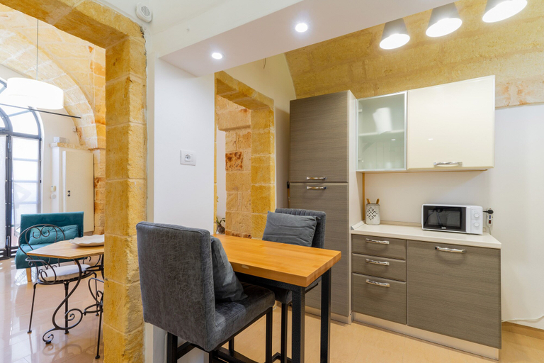 Private kitchen 3, 3080 Casetta Vico Carducci by Barbarhouse, Lecce