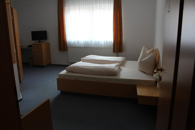 Bedroom 2, Küferschänke, Rhein-Neckar-Kreis