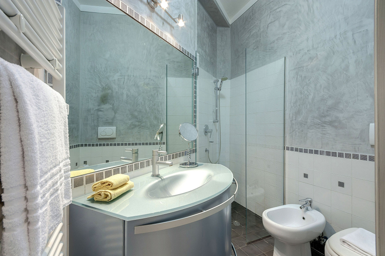 Bathroom 4, Mamo Florence - Binario 9 Apartment, Florence