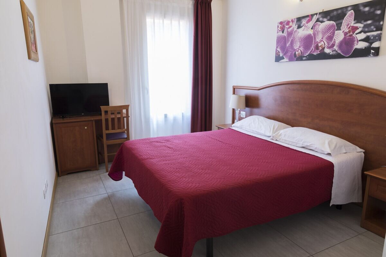 Bedroom 3, BuonHotel Bologna Centro, Bologna