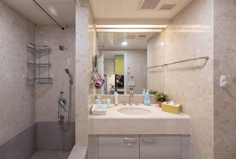 Bedroom 2, A [Romance Fullhouse A ] great city view (Luxury), Taichung