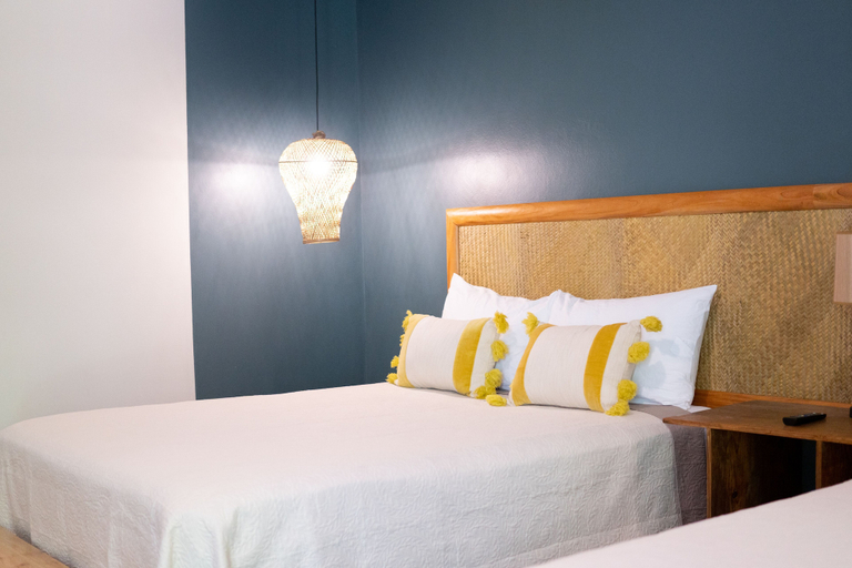 Bedroom 3, Guayaha, Lanquín
