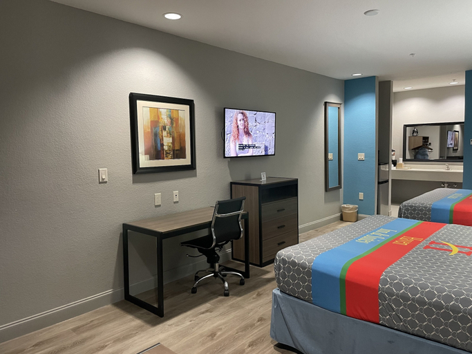 Bedroom 2, Haven Inn & Suites Downtown Houston, Houston
