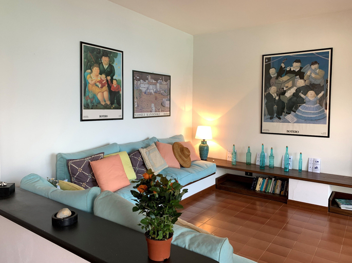 Living area 4, House Mediterraneo, Genova