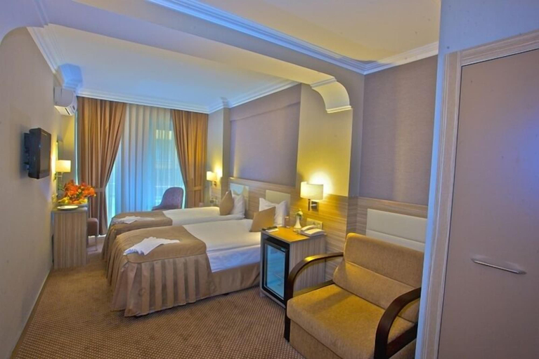 Bedroom 3, Laleli Emin Hotel, Fatih