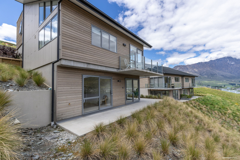 Exterior & Views, Executive Living in Bluewater, Queenstown-Lakes