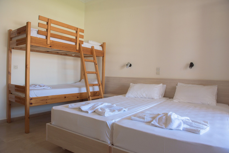 Bedroom 2, Alkyon Beach Hotel, Ionian Islands