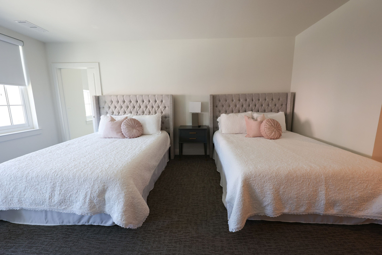 Bedroom 4, The Crazy Water Hotel, Palo Pinto