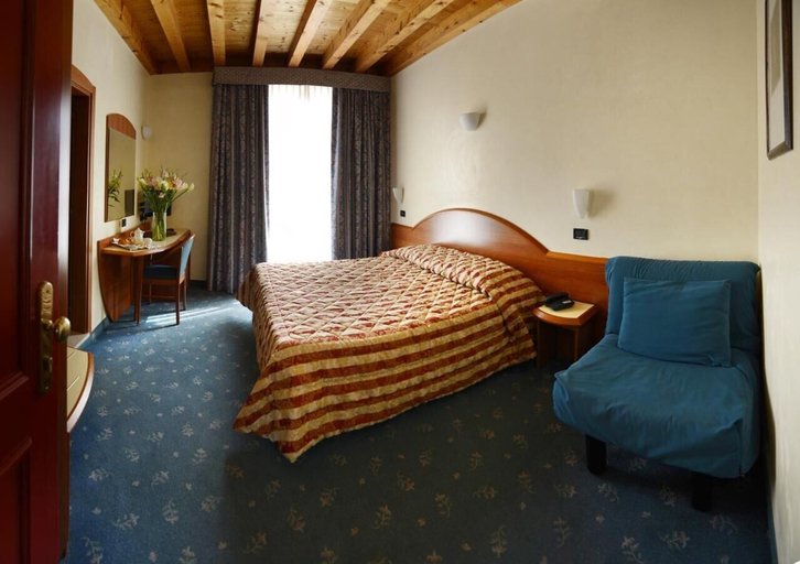 Bedroom 3, Hotel Brennero, Vicenza
