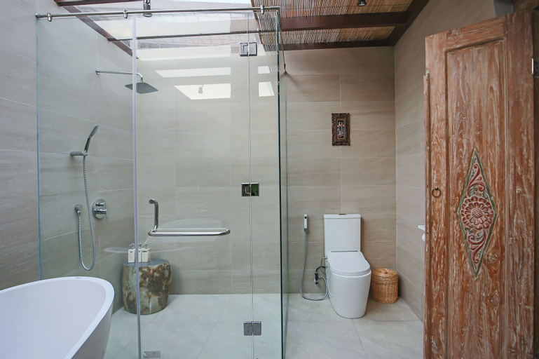 Bedroom 5, Uwu Villas, Badung