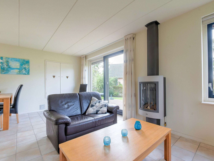Others 5, Serene Holiday Home in Gaasterlan-Sleat, Gaasterlân-Sleat