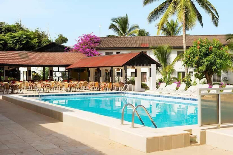 Sport & Beauty 1, Bungalow Beach Hotel, Kanifing
