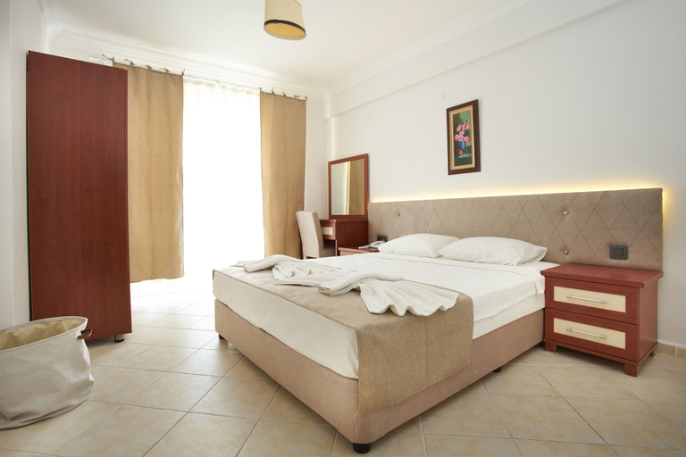 Bedroom 2, Larimar Suite Hotel, Fethiye