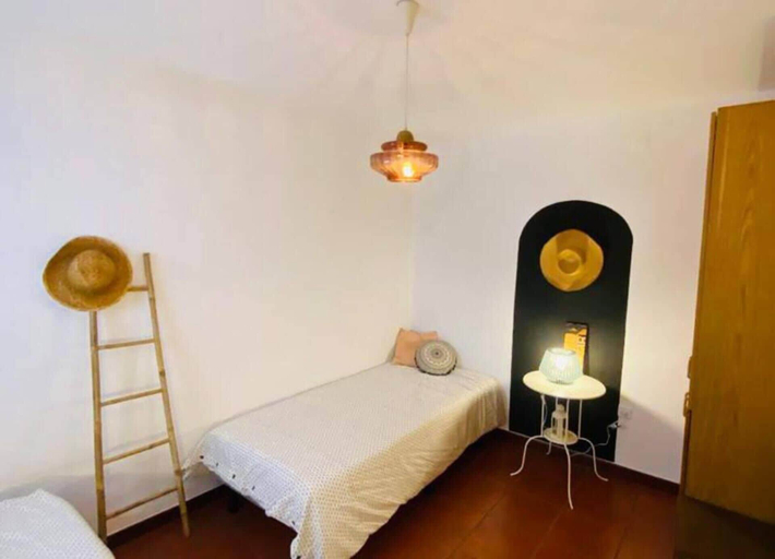 Bedroom 2, Charming 5-bed House in Granja, Mourão