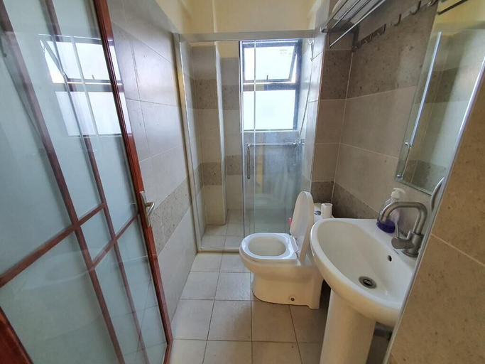 Bathroom 4, Stay.Plus Kaisa Gardens Apartment, Dagoretti North