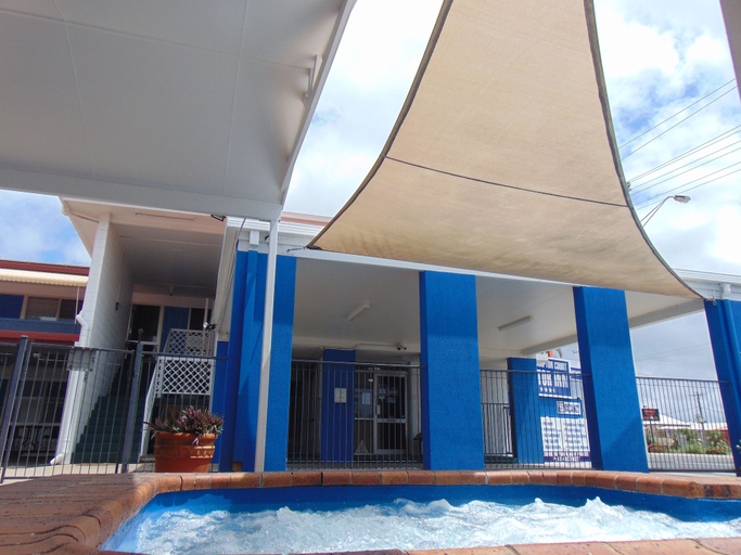 Exterior & Views 2, Rockhampton Court Motor Inn, Rockhampton