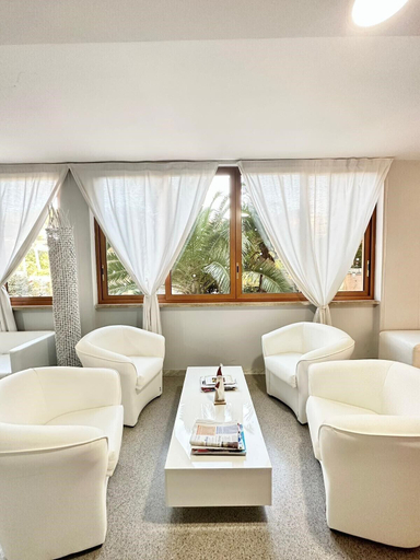 Bedroom 4, Oasi San Francesco, Roma