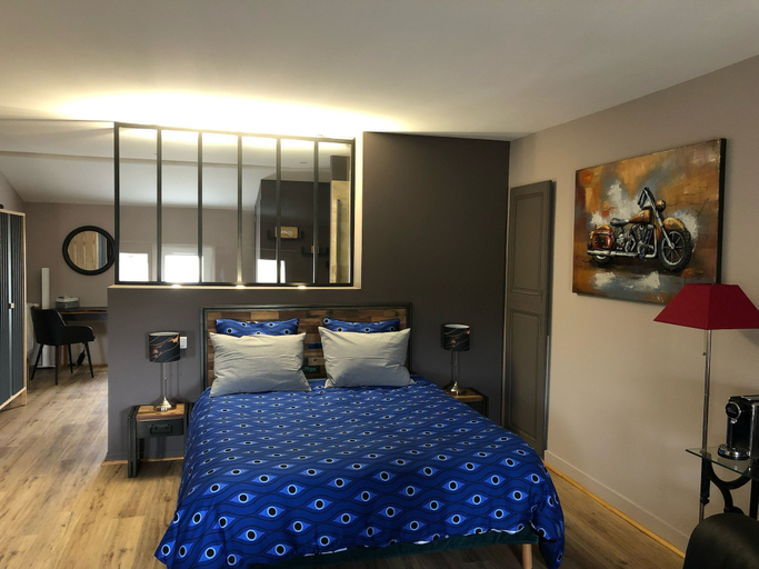 Bedroom 3, Le Numéro 15, Gironde