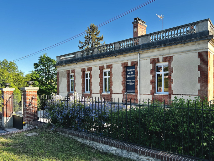 Exterior & Views 2, Demeure de la Garenne, Marne
