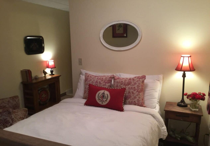 Bedroom 5, The Beach Rose Inn, York