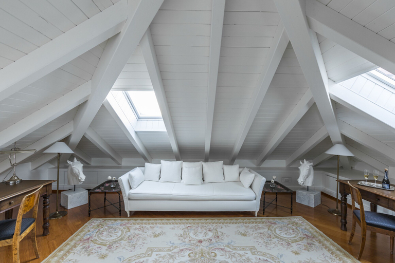 Bedroom 5, Villa della Pergola, Savona