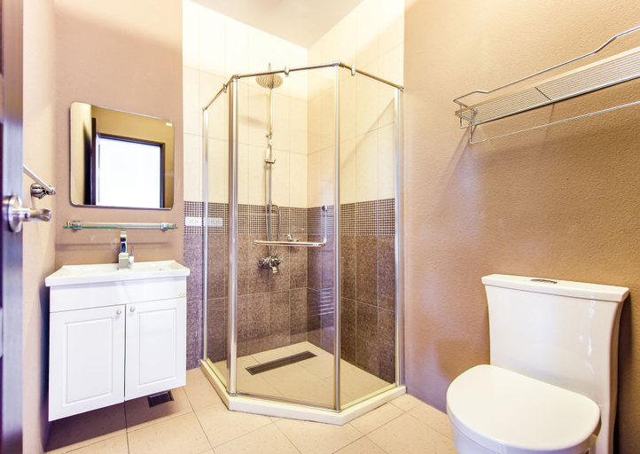 Bathroom 4, Miinnon Village, Taitung
