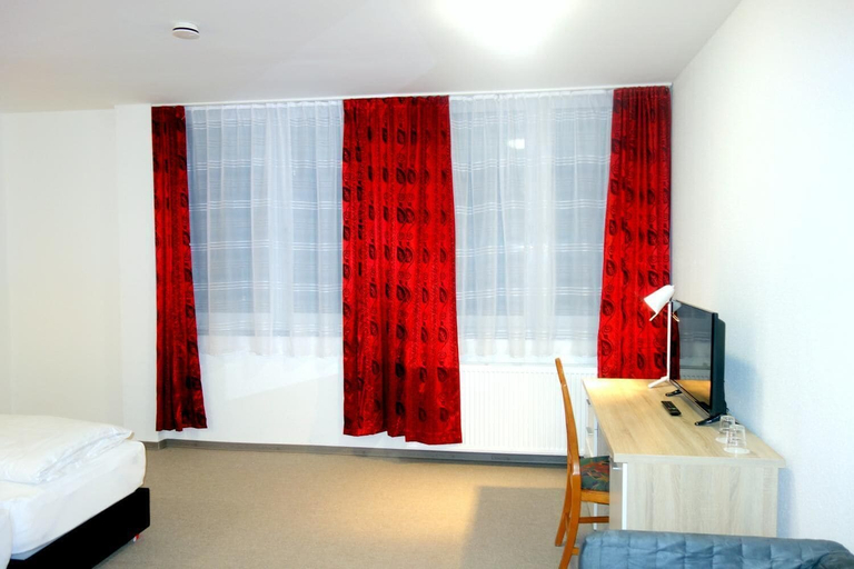 Bedroom 5, Budget Hotel Ludwigshafen, Ludwigshafen am Rhein