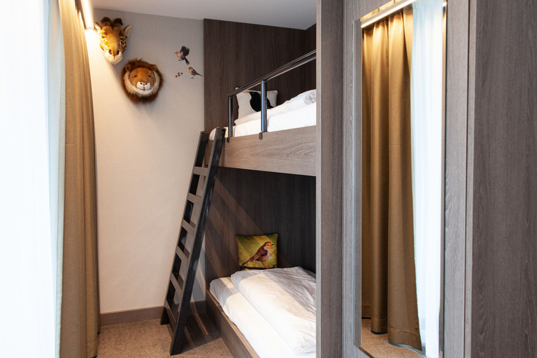 Bedroom 2, Van der Valk Hotel Groningen-Hoogkerk, Noordenveld