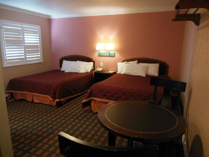 Bedroom 3, Sealamp Inn, Monterey