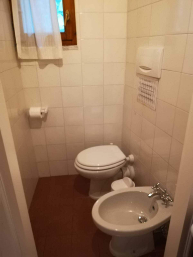 Bathroom 5, Il Pozzo Della Citerna, Siena
