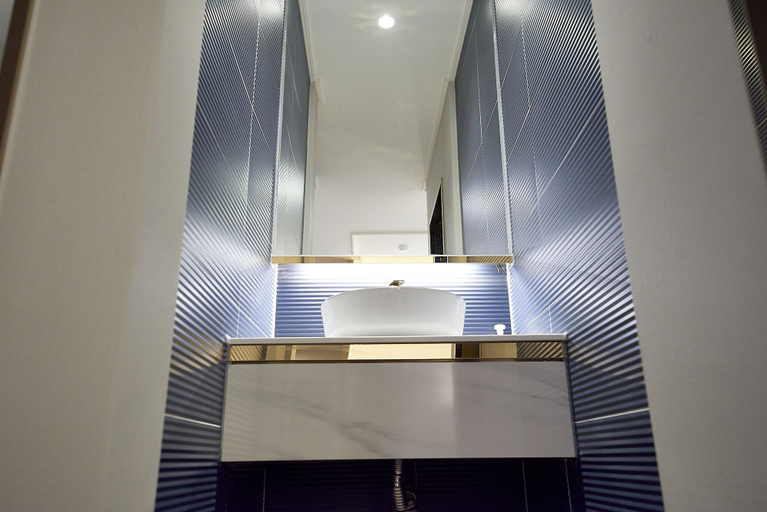 Bathroom 5, Den Basta Signature Hotel, Dongnae