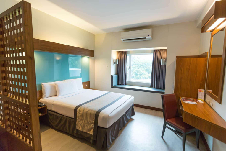 Microtel by Wyndham UP Technohub, Quezon City