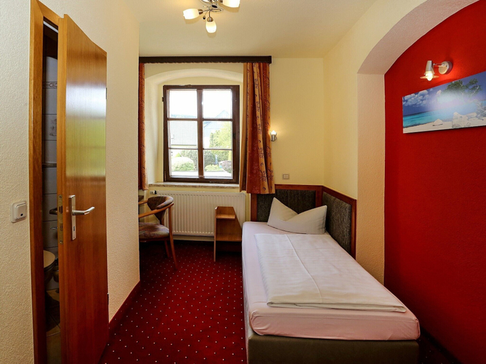 Bedroom 3, Landhotel Thürmchen, Bautzen