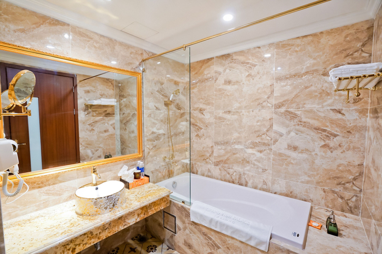 Bathroom 4, Grand View Palace Ha Long Hotel, Hạ Long