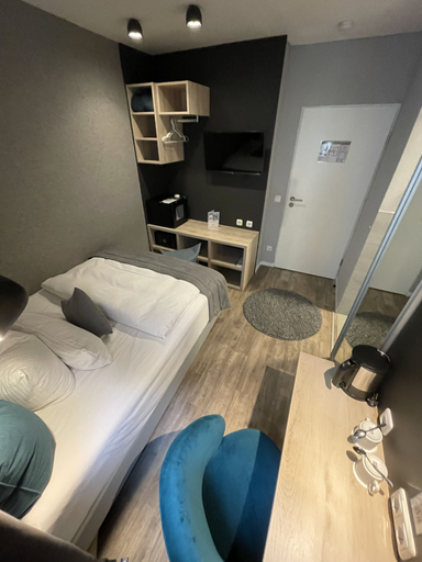 Bedroom 3, Boutique Hotel Falkenturm, München