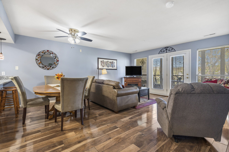 Others 5, Sunroom Serenity - Community Pool, Taney