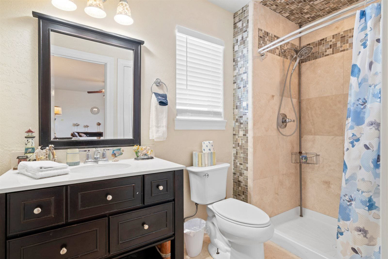 Bathroom 3, Casa Azul, Aransas