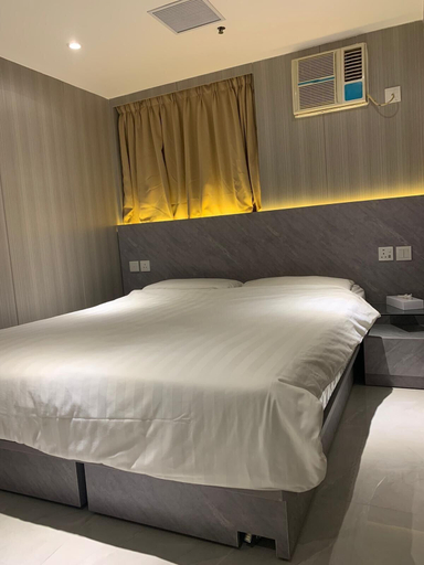 Bedroom 4, J Hotel, Kowloon