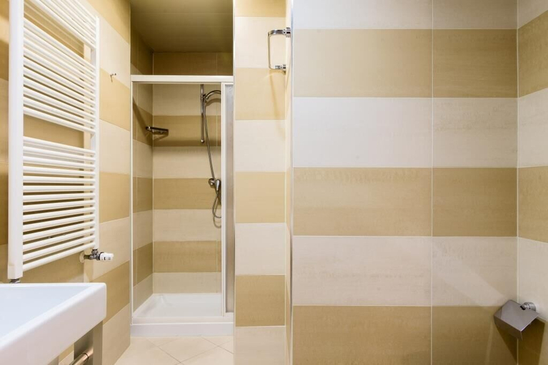 Bathroom 3, Residence Osoppo, Milano