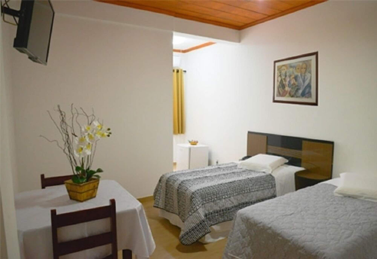 Bedroom 4, Rohedama Hotel, Guararapes
