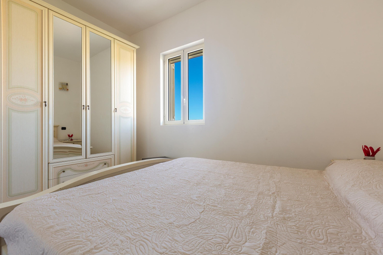 Bedroom 2, 2537 Casa di Brenda by Barbarhouse, Lecce